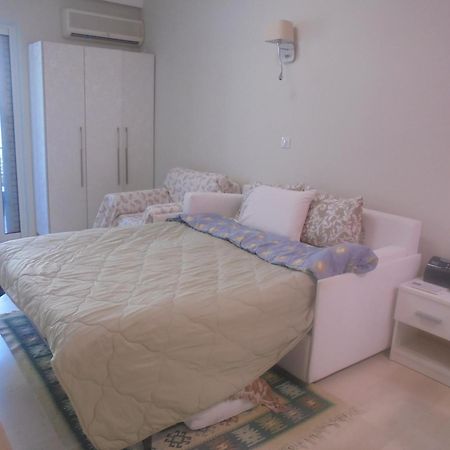 Modern Studio By The Sea Loutra Edipsou  Ngoại thất bức ảnh